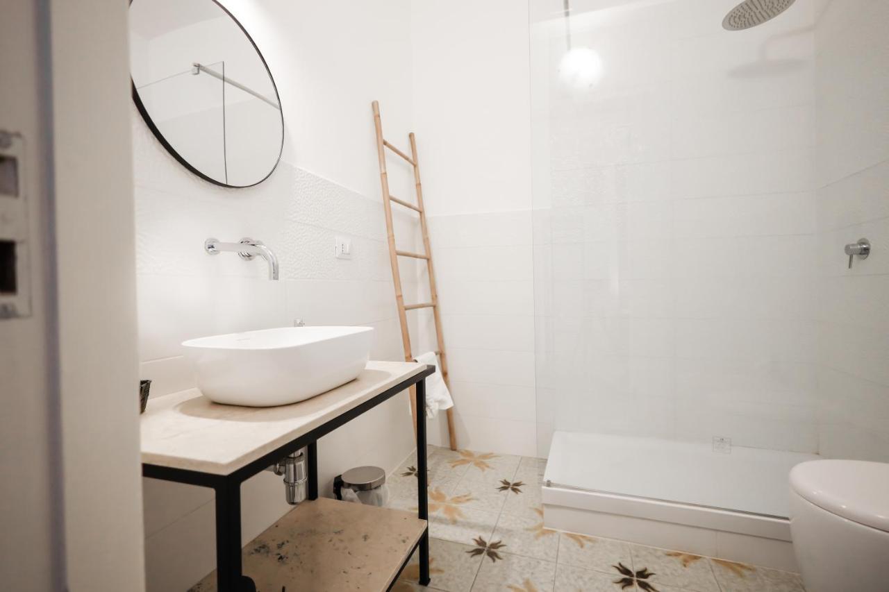 2 Santi - Suite And Rooms Lecce Exterior foto