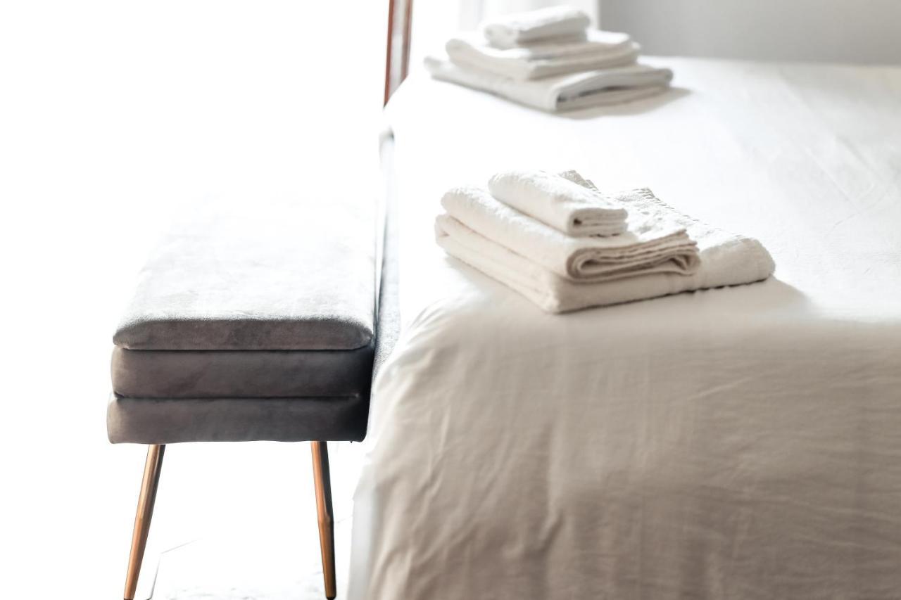 2 Santi - Suite And Rooms Lecce Exterior foto